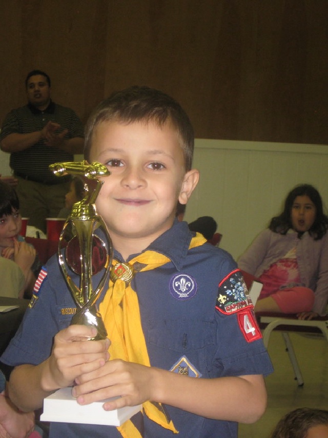 2010-Pack409-Blue-n-Gold - 183.jpg